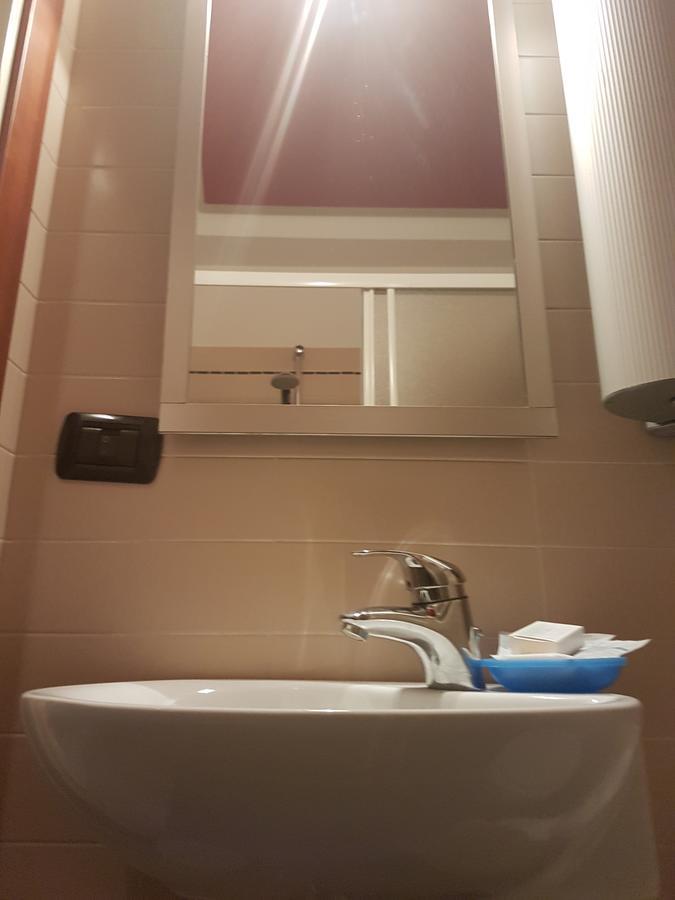 Hotel Bridge Bellaria-Igea Marina Buitenkant foto